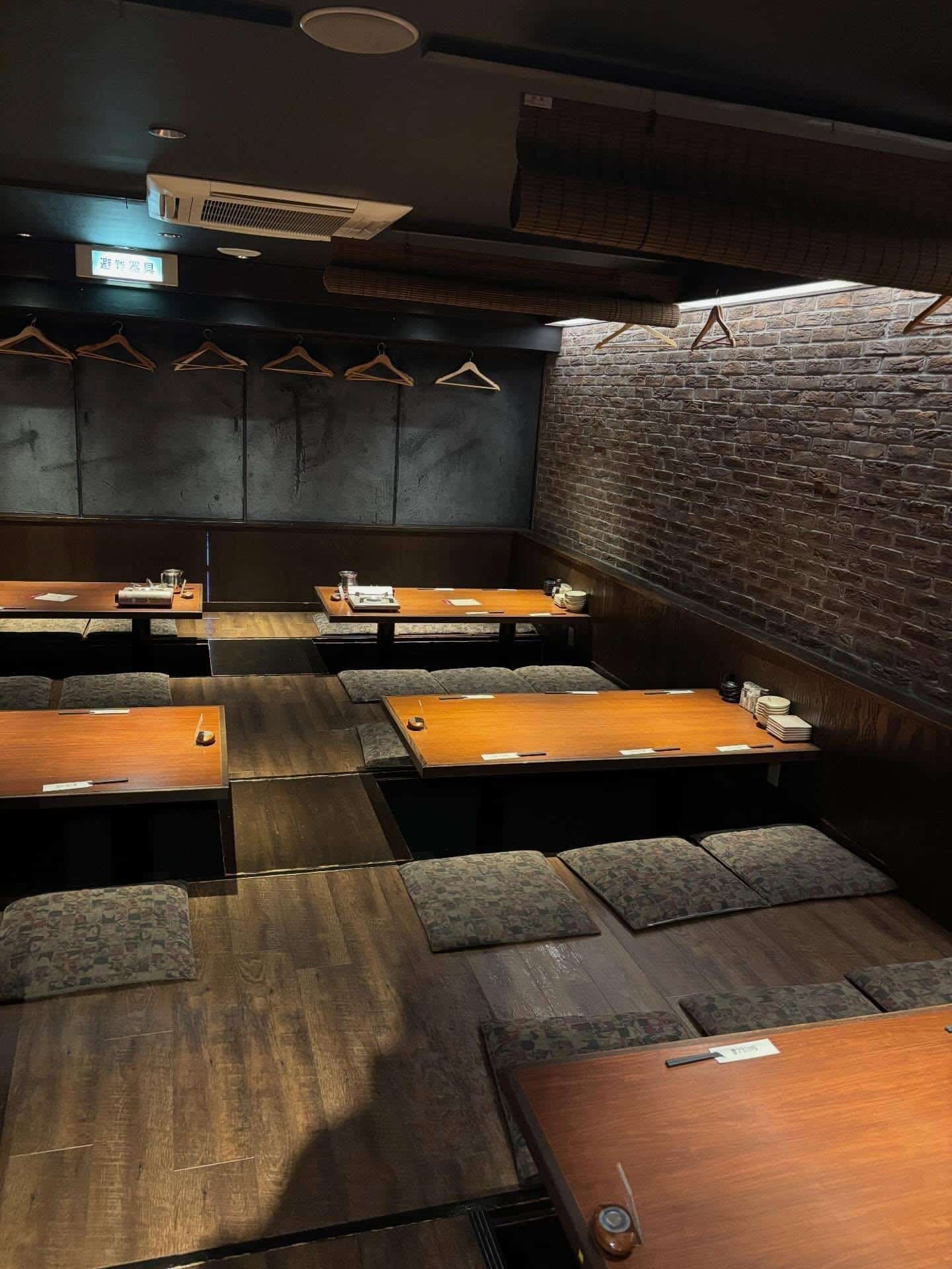 24名様〜30名様でフロア貸切可@野菜巻き串/名駅/居酒屋/個室/フルーツ酎ハイ