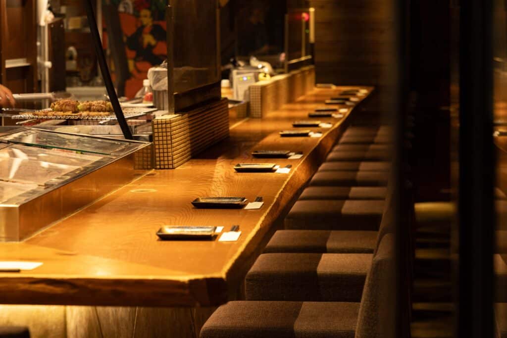 【公式】はかた野菜巻き串 きばくもん 栄店